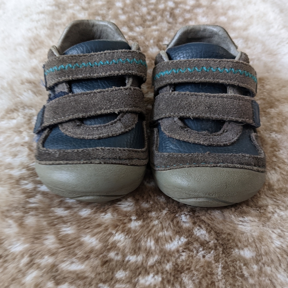 Stride Rite Toddler shoes size 5M